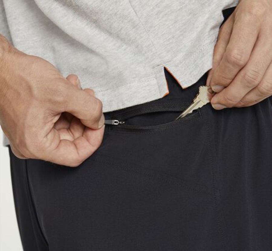 Glide 7''Short Hoka Black