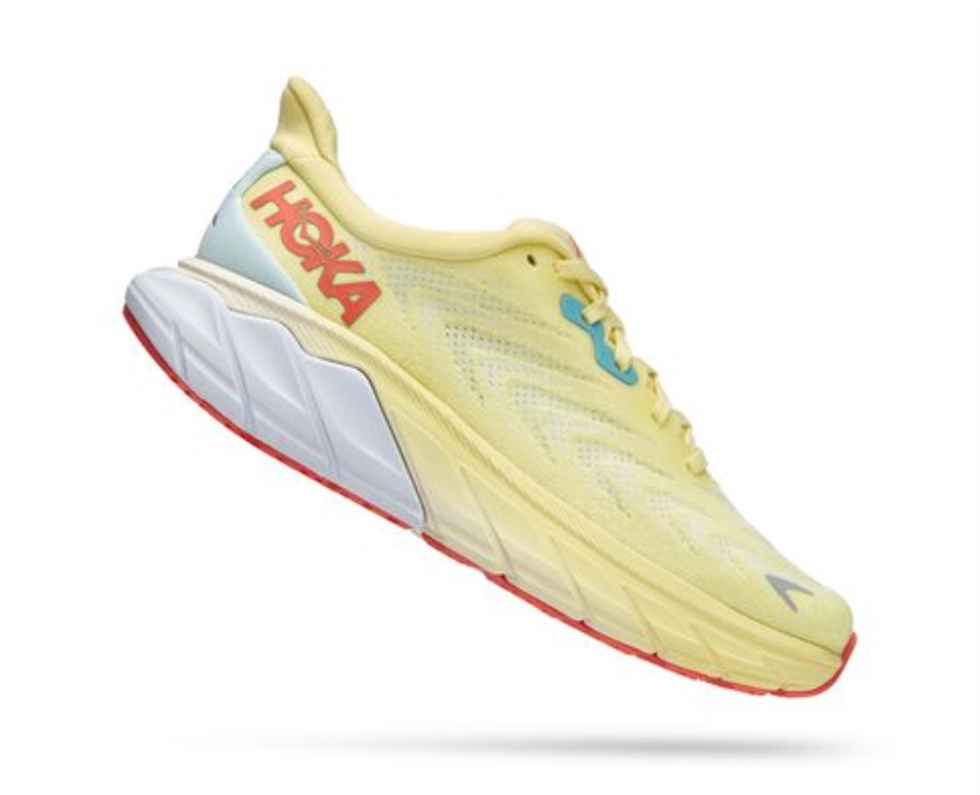 Hoka Arahi 6 Yellow Pear Sweet Corn
